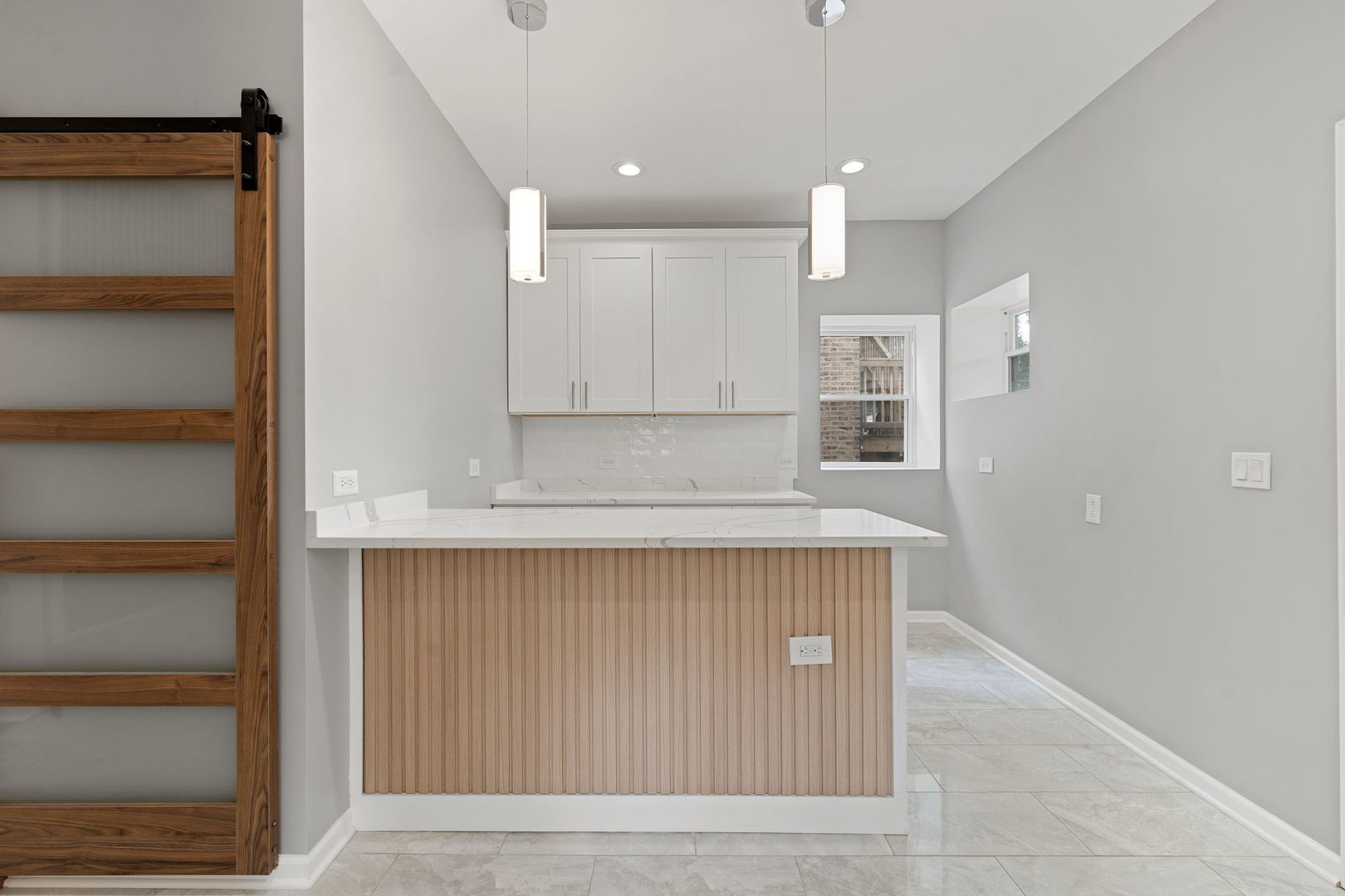 4819 W Superior Street Property Photo 10