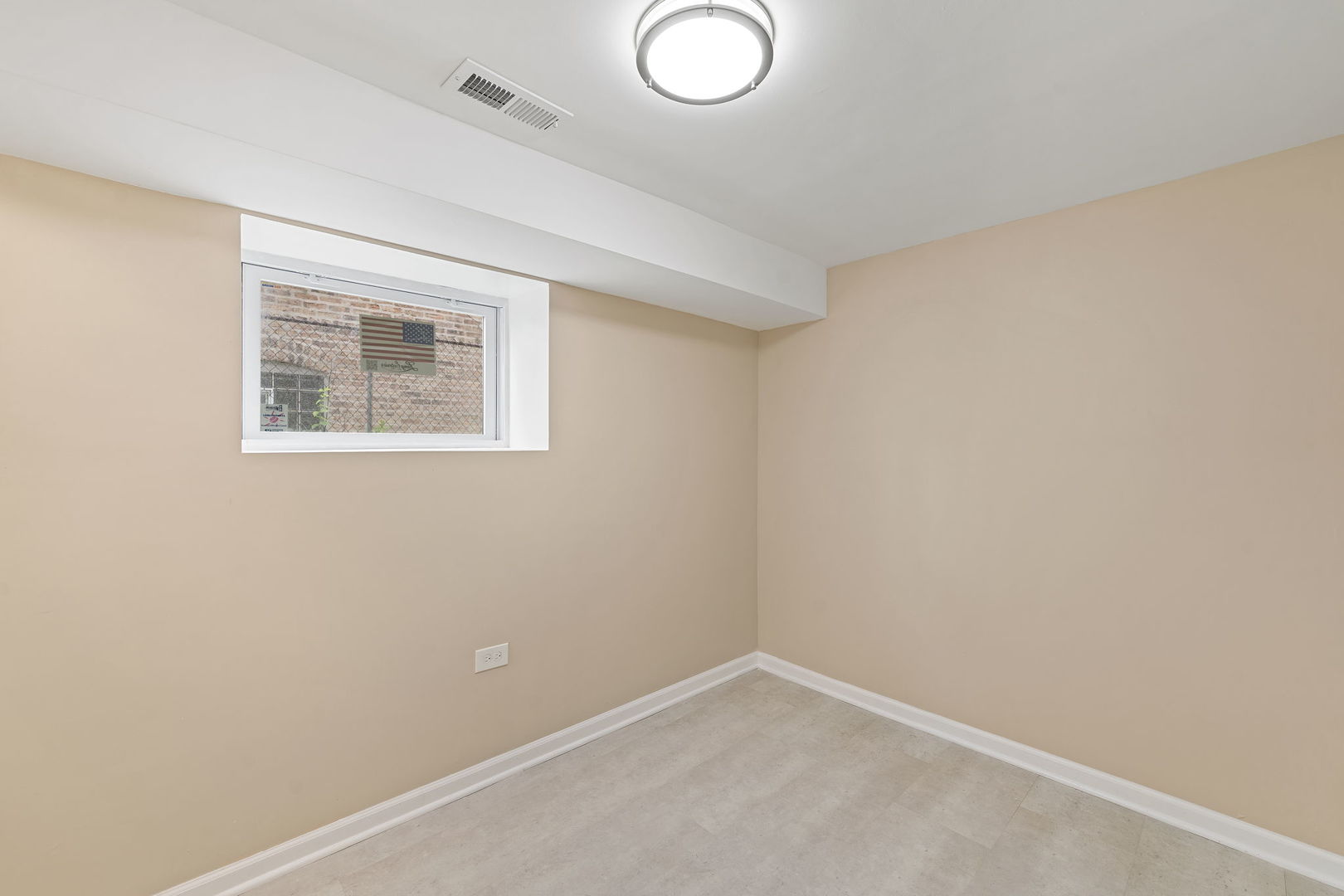 4819 W Superior Street Property Photo 20