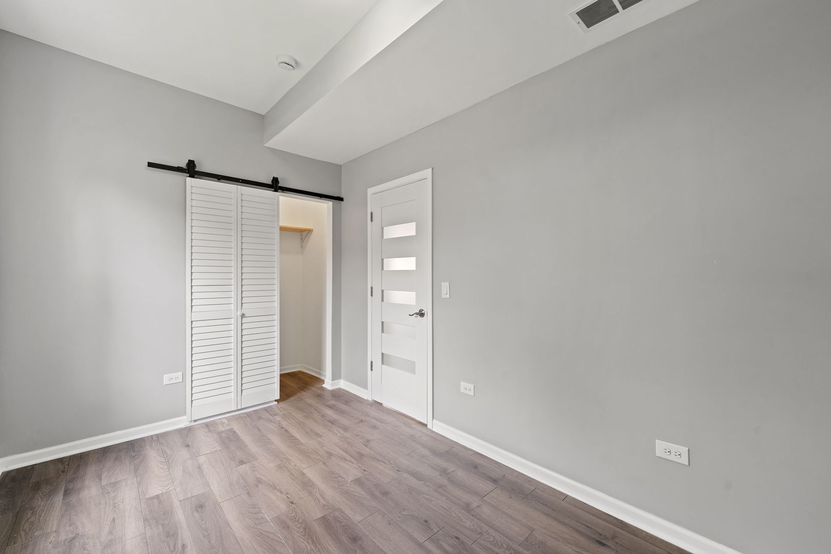 4819 W Superior Street Property Photo 31