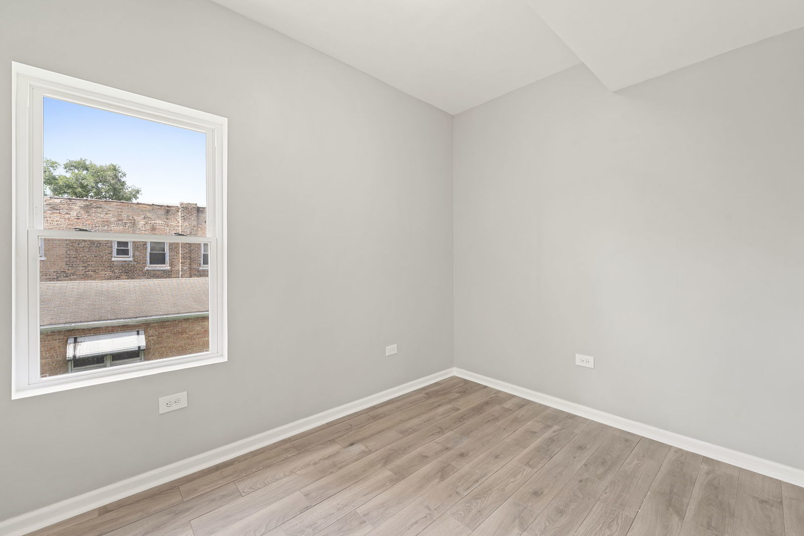 4819 W Superior Street Property Photo 34