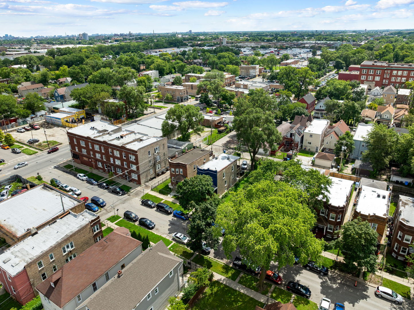 4819 W Superior Street Property Photo 43