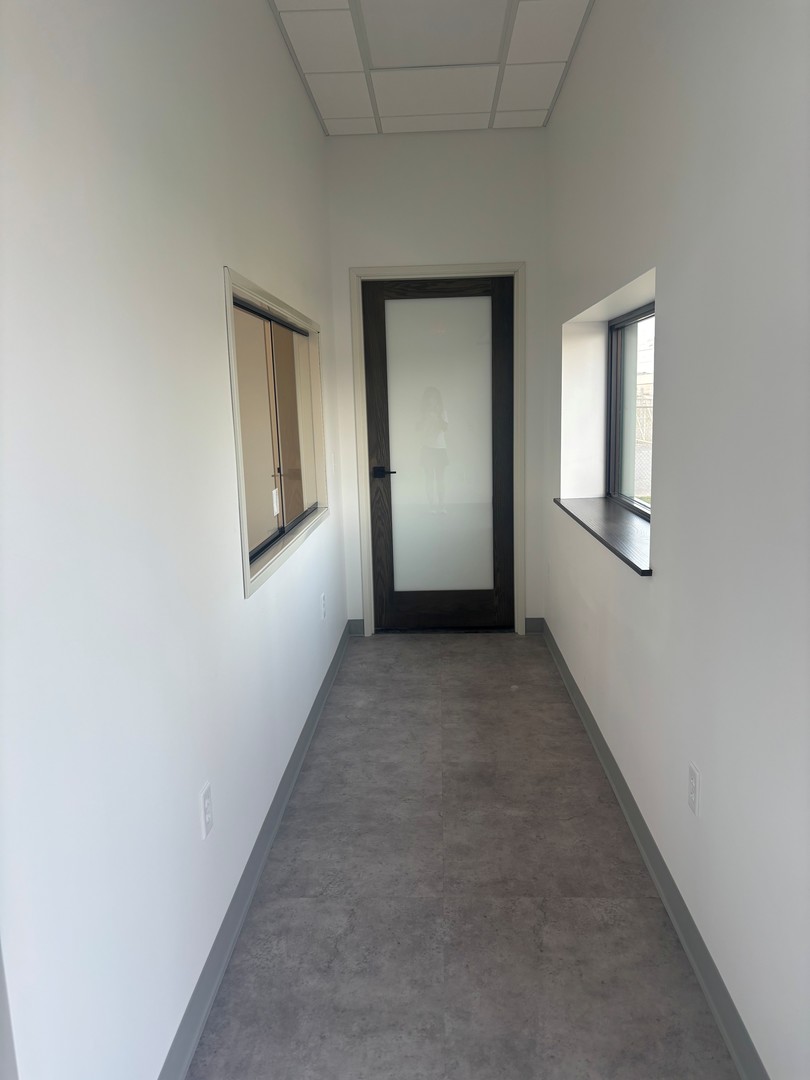 354 Civic Road Property Photo 10