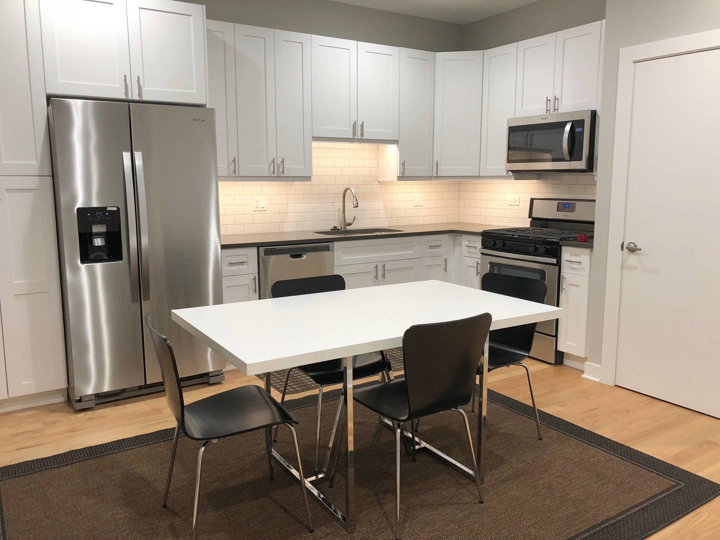 1017 S Claremont Avenue Property Photo 3