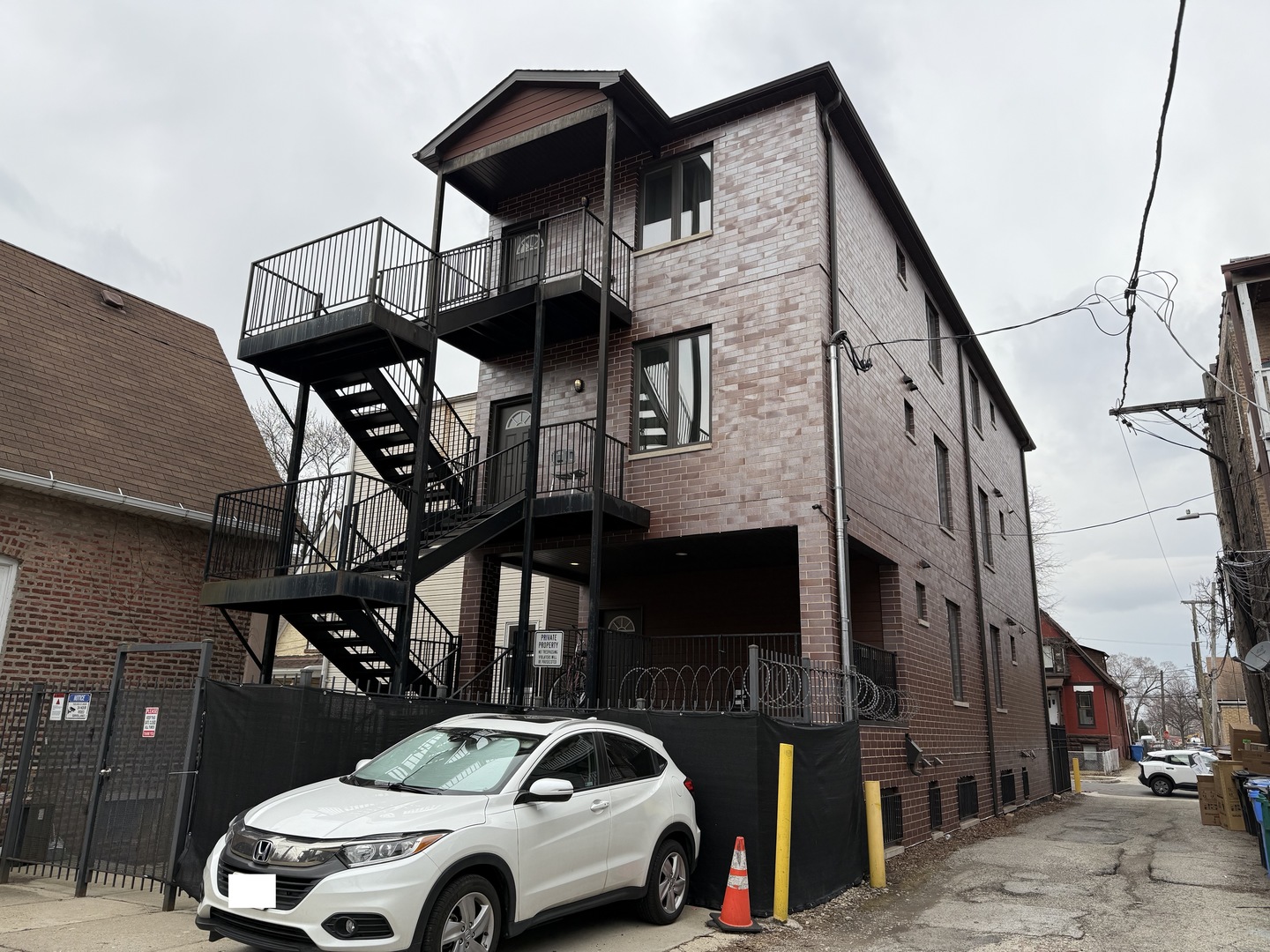 1017 S Claremont Avenue Property Photo 19