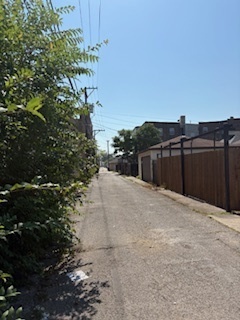 6541 S Artesian Avenue Property Photo 29