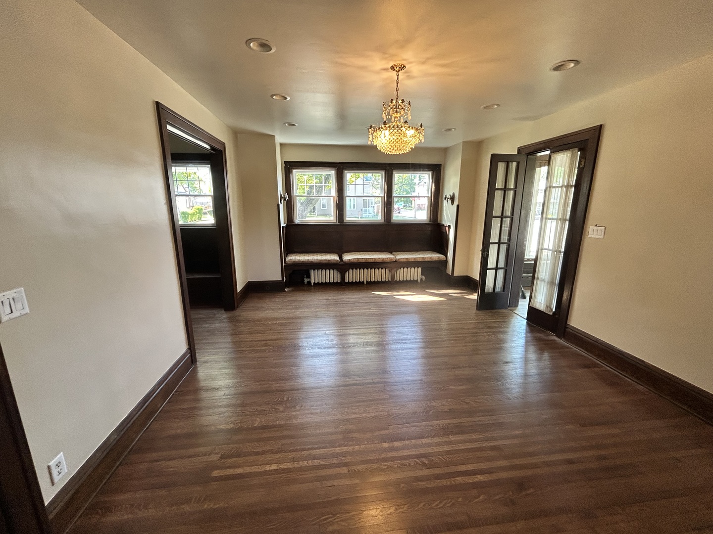 200 E Dakota Street Property Photo 10