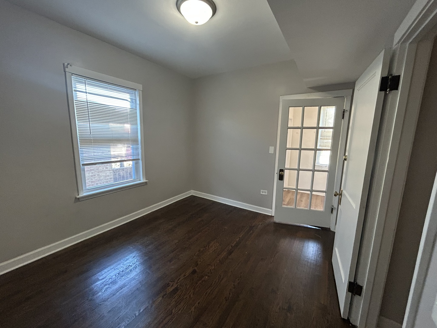 6117 N Meade Avenue Property Photo 7