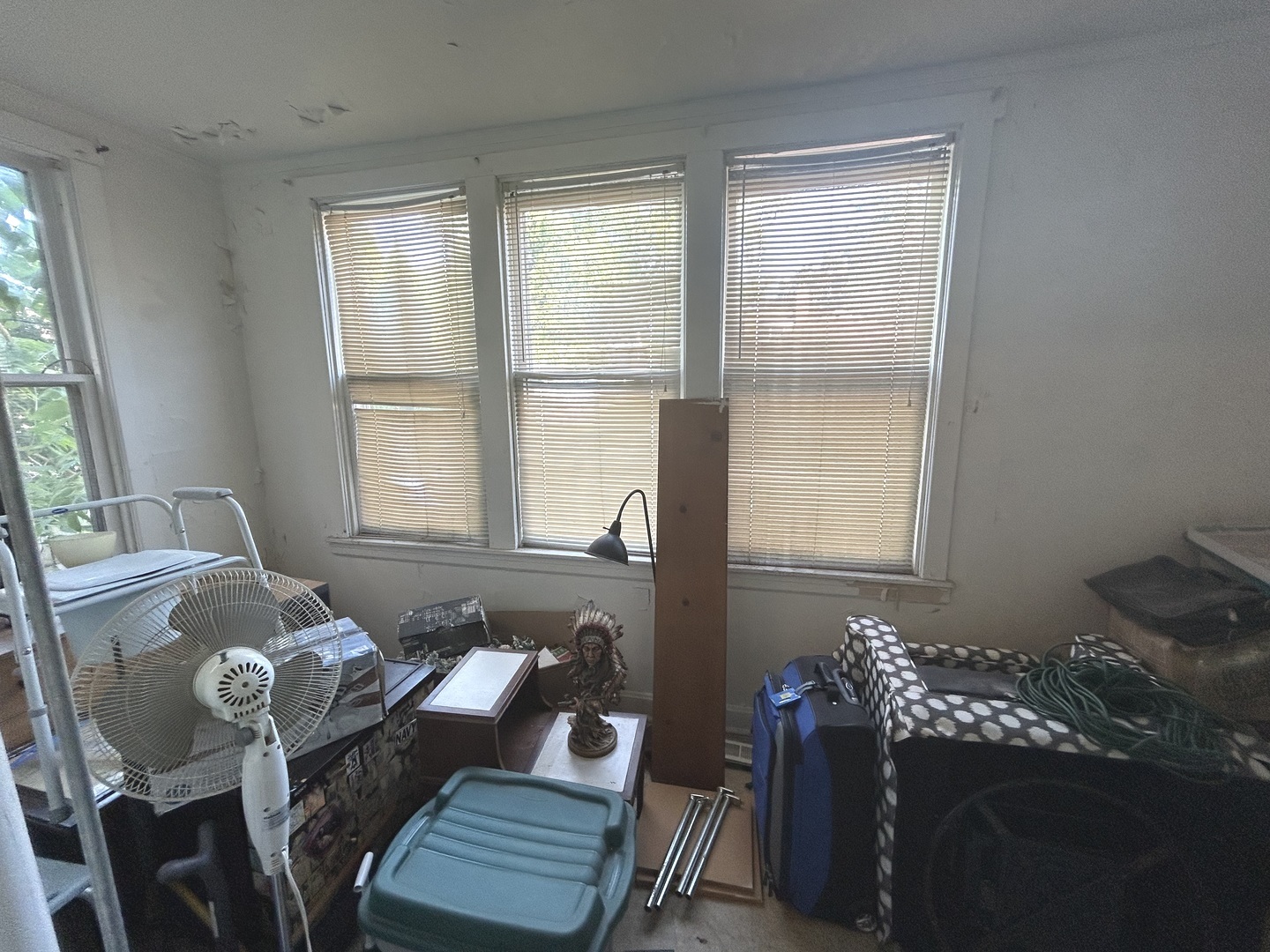 6117 N Meade Avenue Property Photo 19