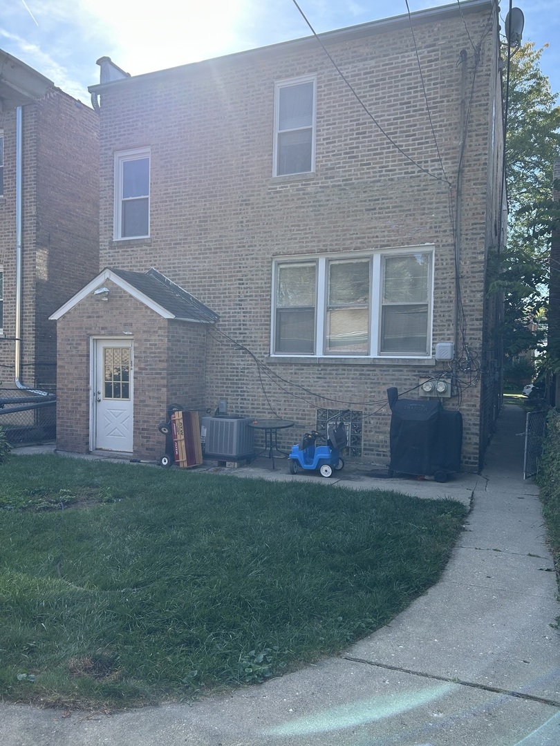 6117 N Meade Avenue Property Photo 23