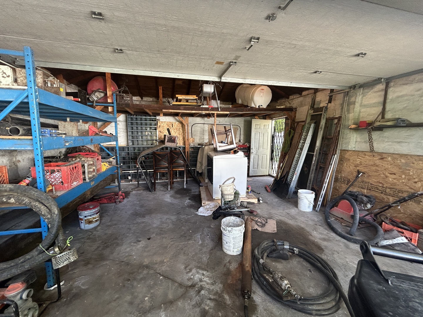 6117 N Meade Avenue Property Photo 25