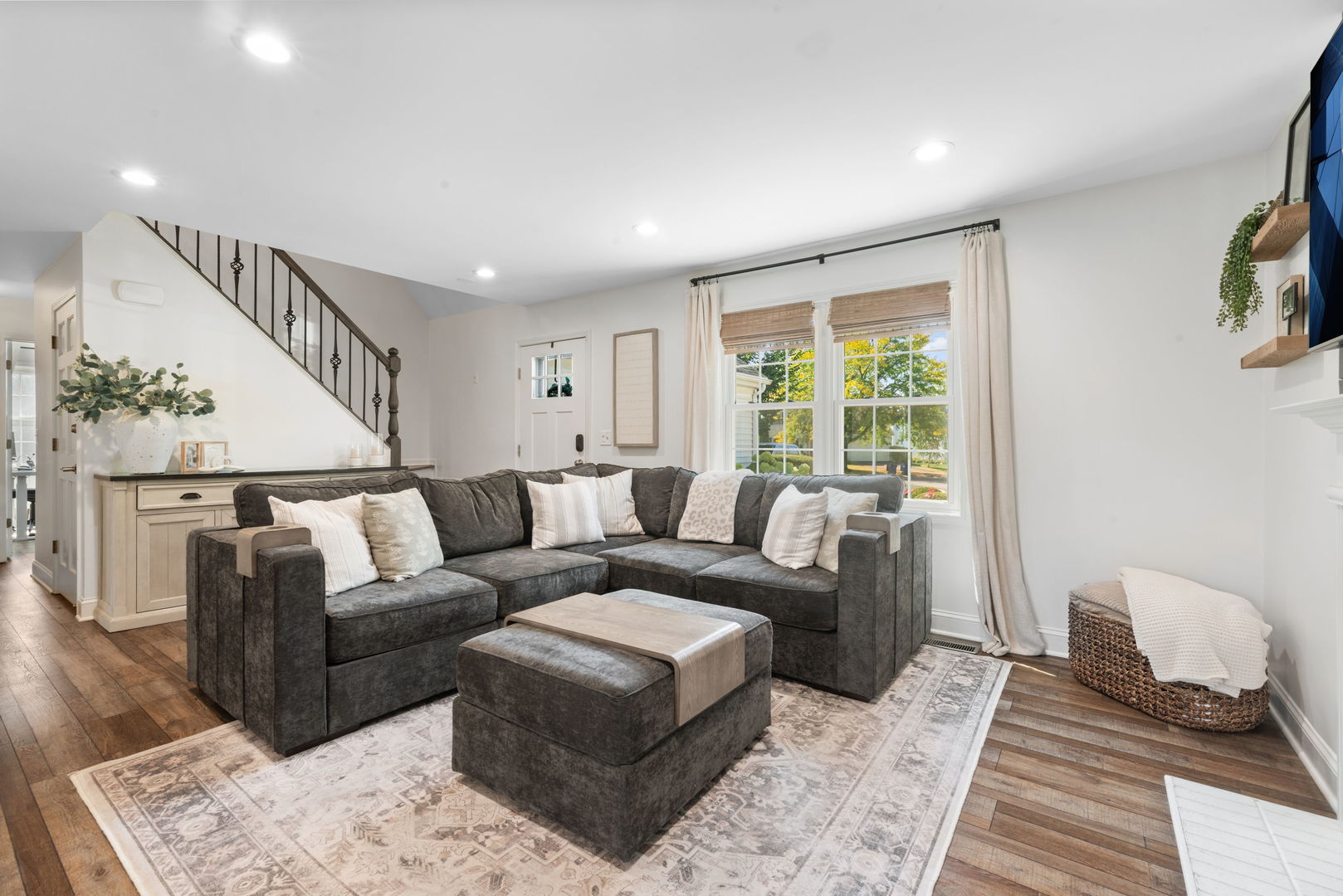 1149 Westfield Course Property Photo 4