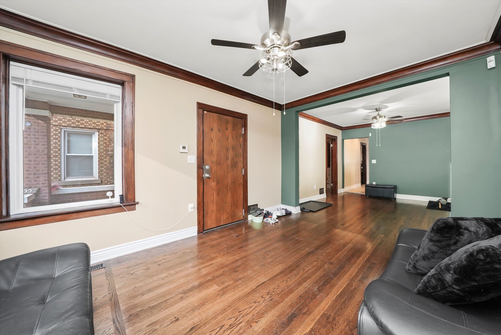 6933 S Washtenaw Avenue Property Photo 6