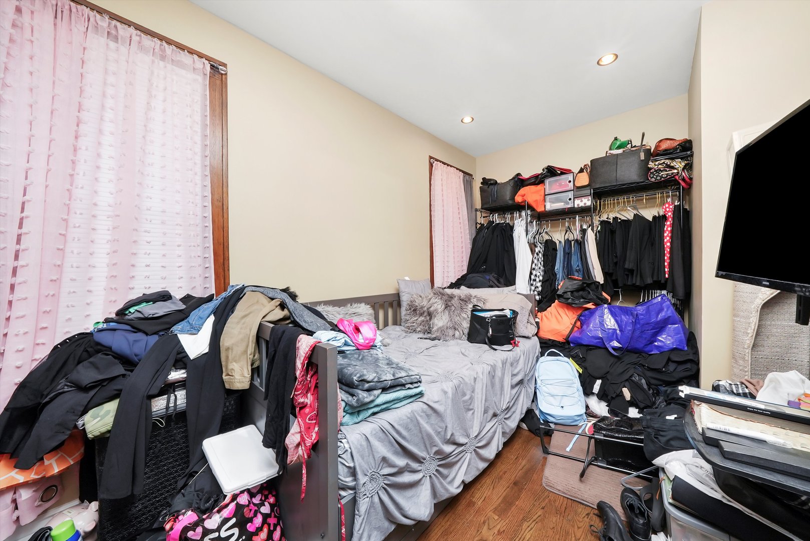 6933 S Washtenaw Avenue Property Photo 23