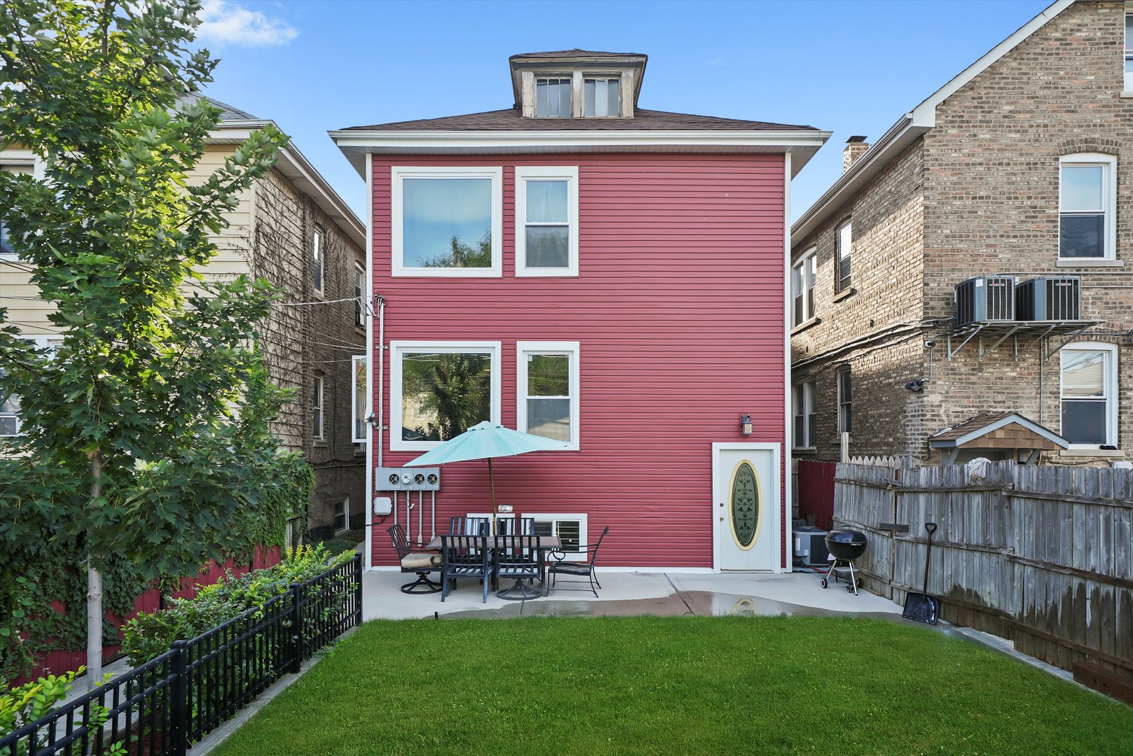 6933 S Washtenaw Avenue Property Photo 30