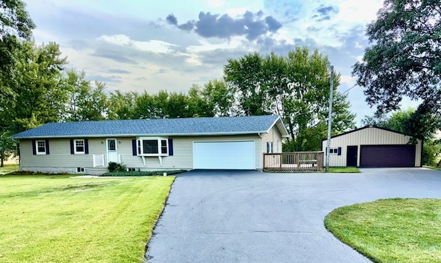 18505 Clark Road Property Photo 1