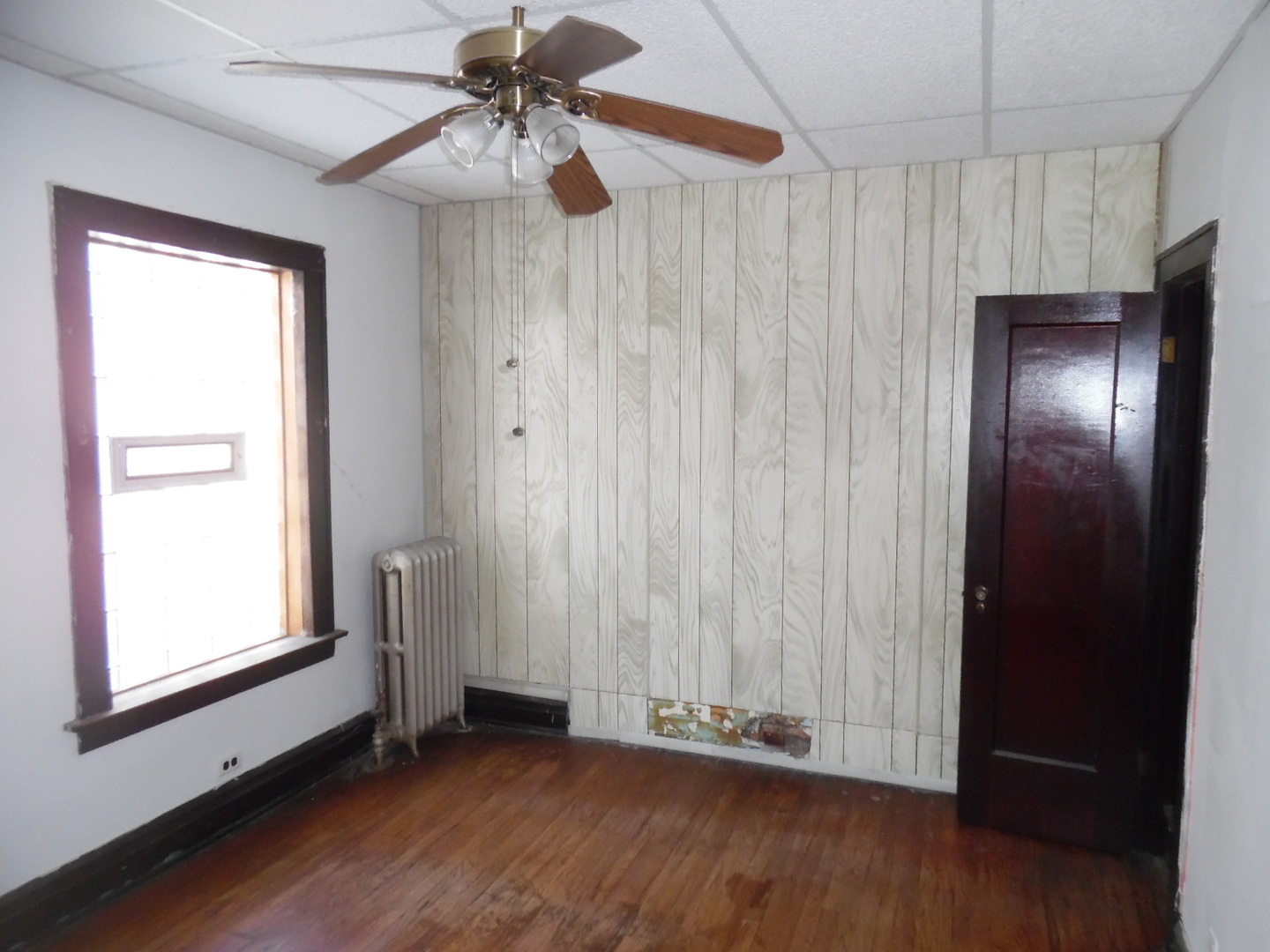 8211 S Morgan Street Property Photo 8