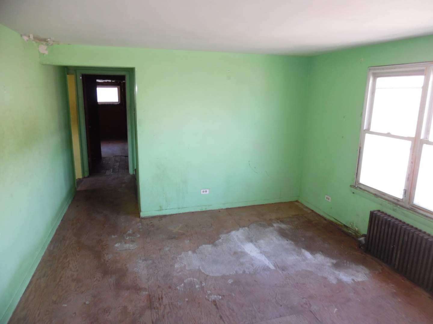 8211 S Morgan Street Property Photo 10