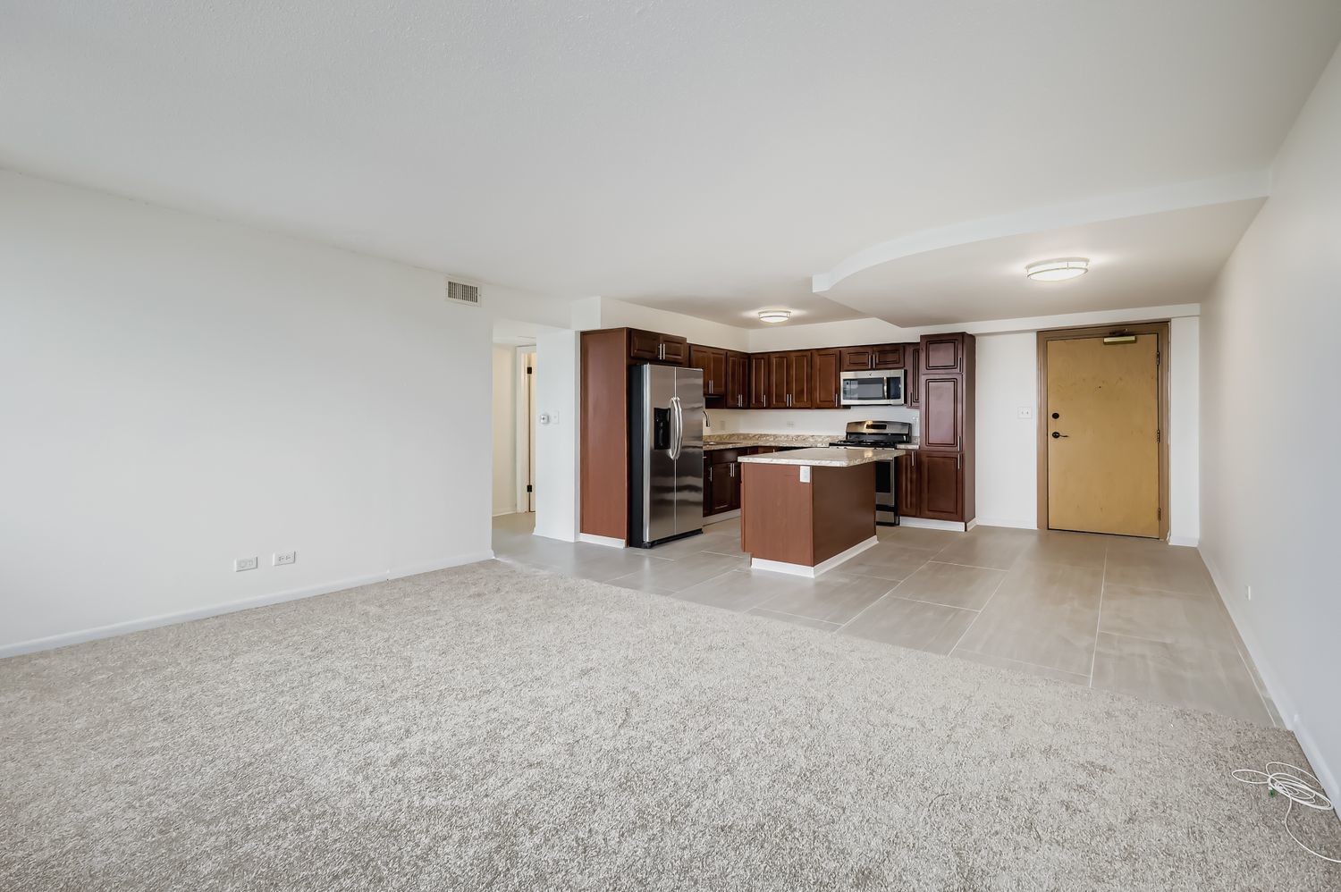 7234 W North Avenue 1602 Property Photo 11