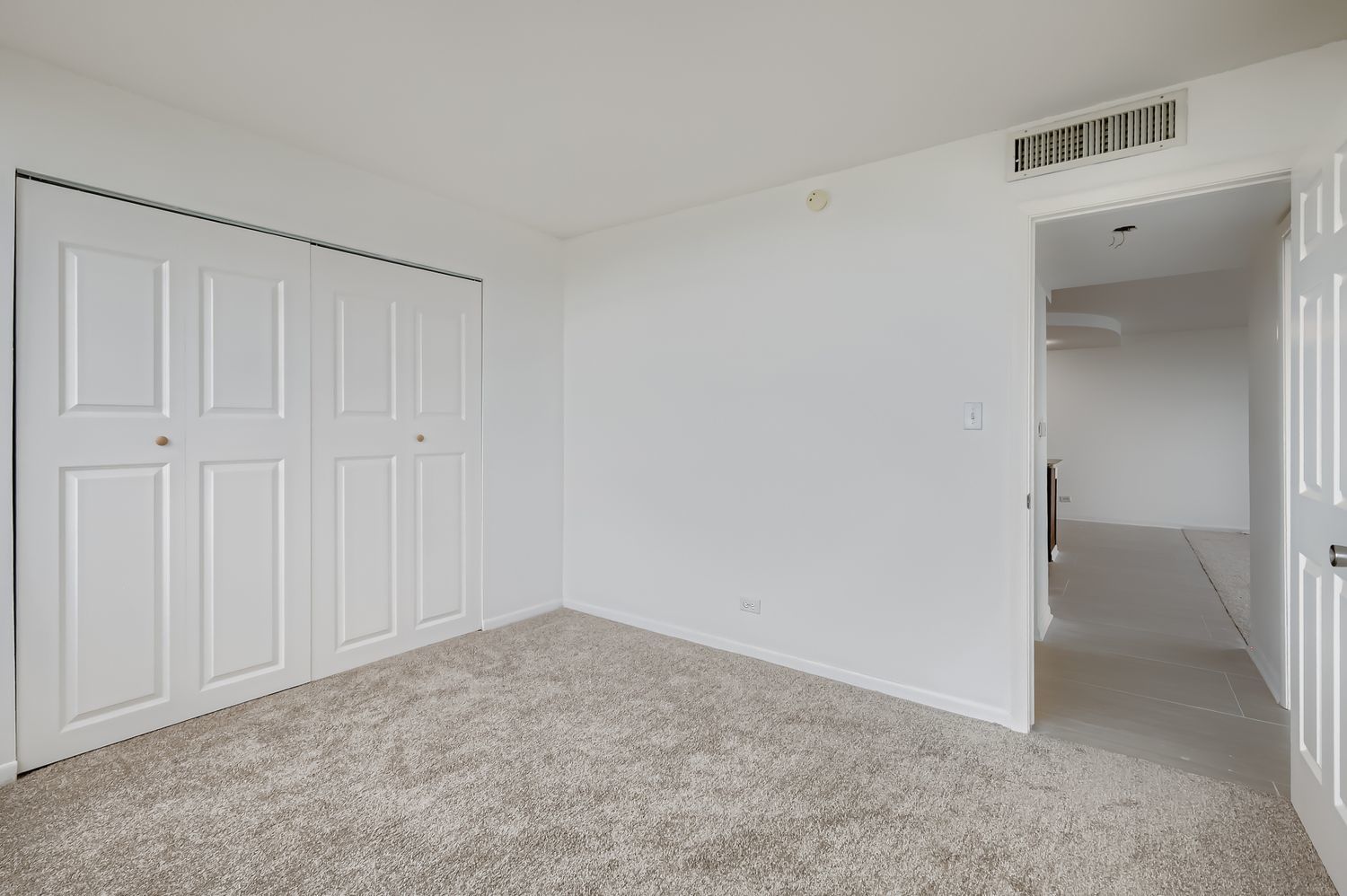 7234 W North Avenue 1602 Property Photo 17