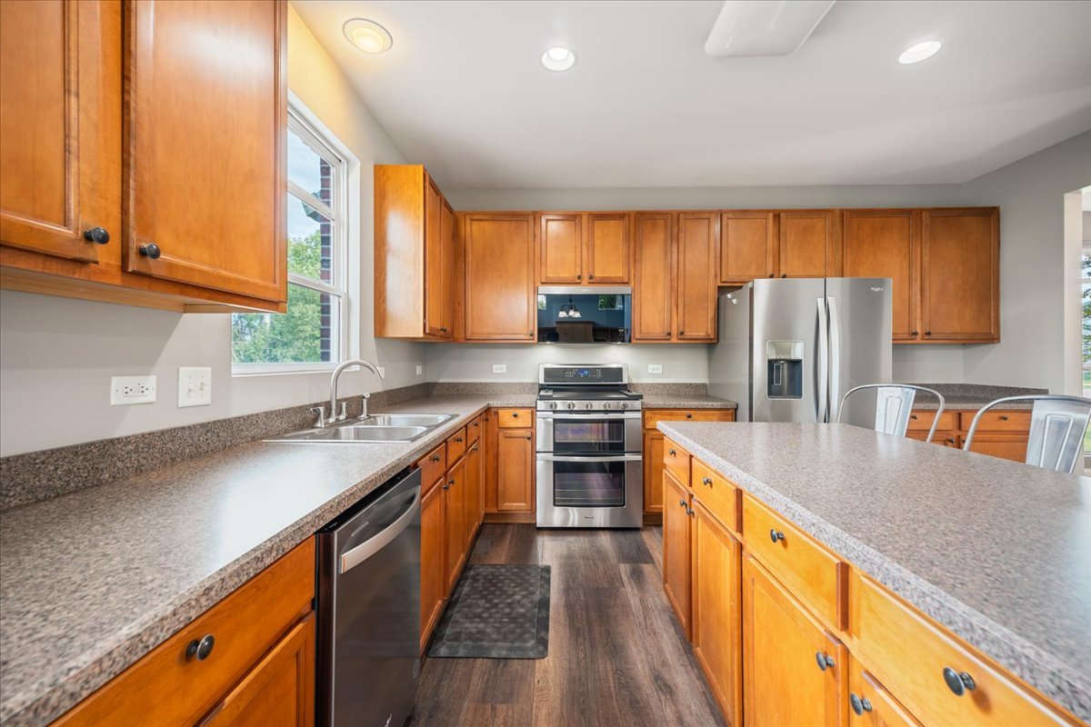 203 Tonell Avenue Property Photo 13