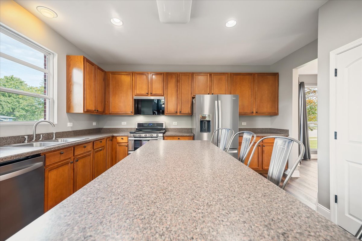 203 Tonell Avenue Property Photo 14