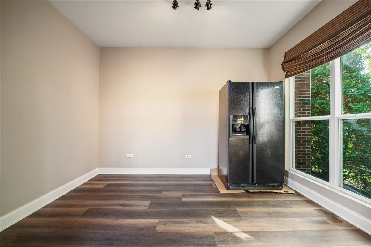 203 Tonell Avenue Property Photo 18