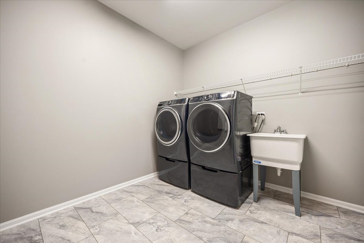 203 Tonell Avenue Property Photo 21