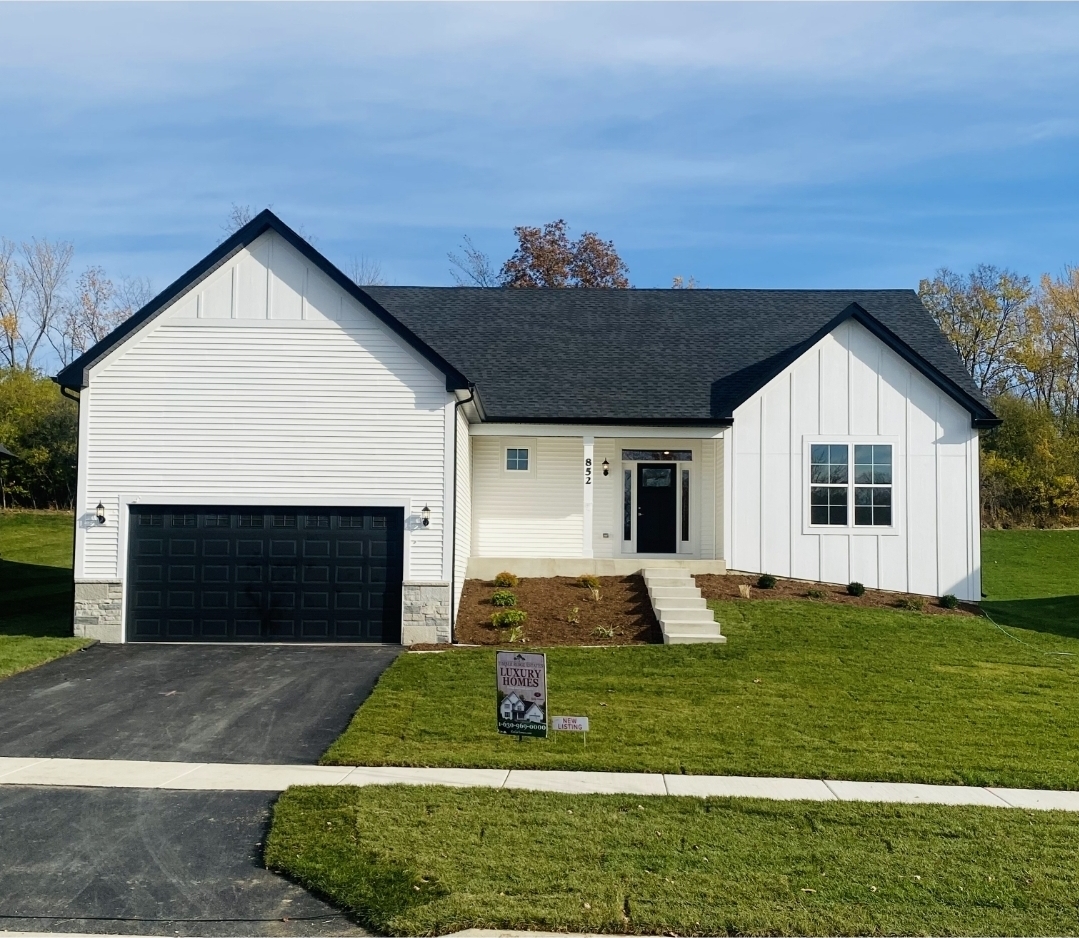 852 Timber Oak Lane Property Photo 1