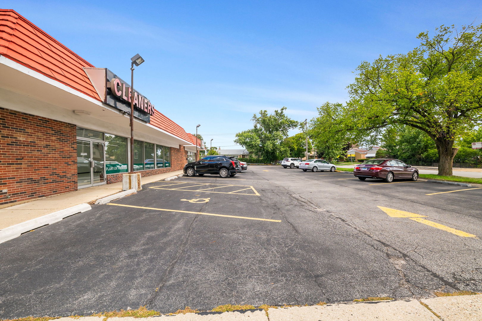 7642 W Touhy Avenue Property Photo 13
