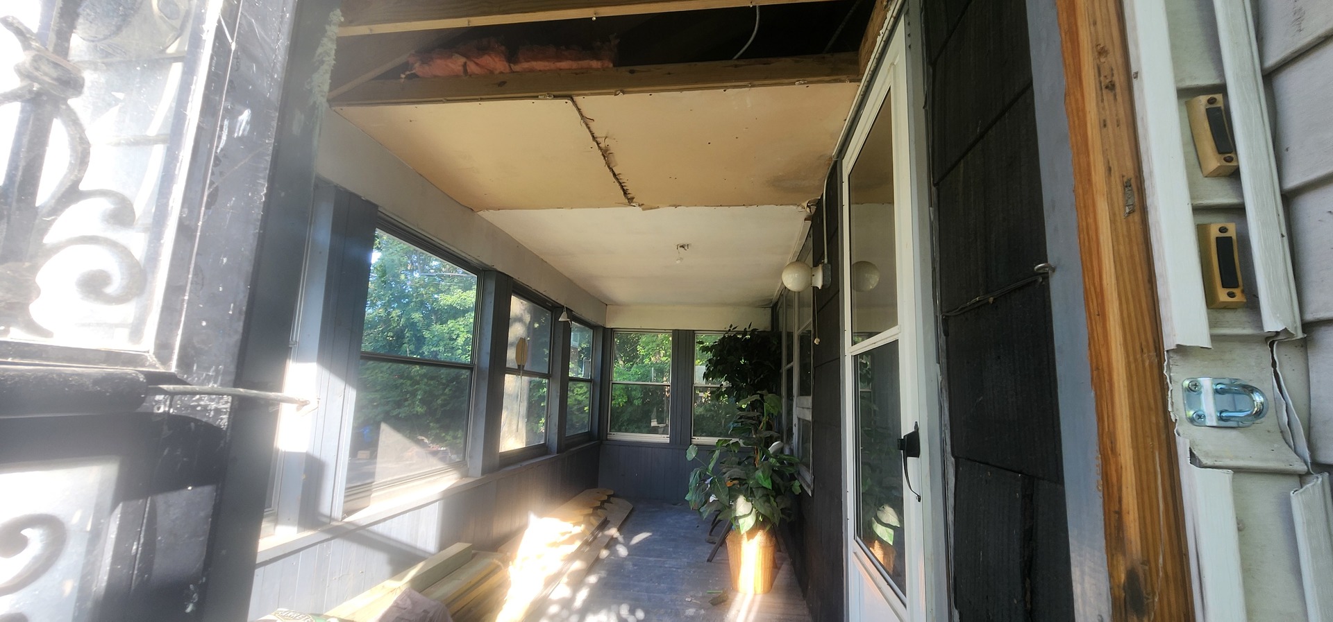 1059 E 80th Street Property Photo 8