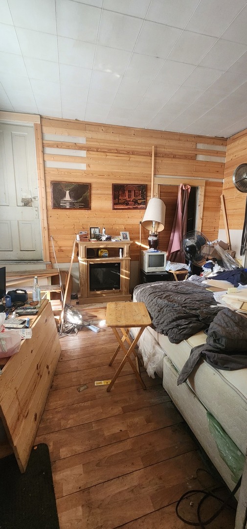 1059 E 80th Street Property Photo 22