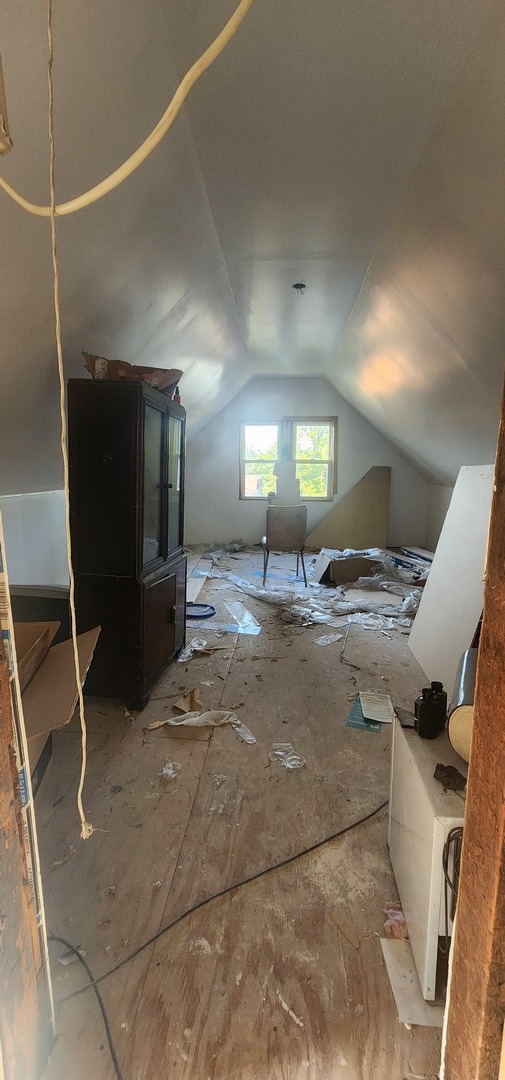 1059 E 80th Street Property Photo 25