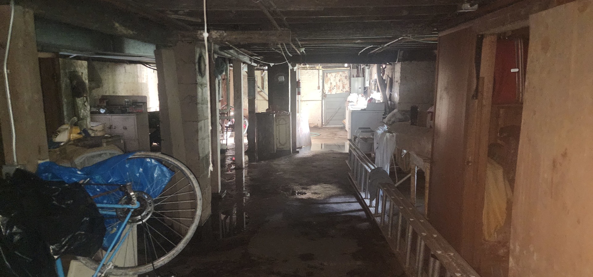 1059 E 80th Street Property Photo 27