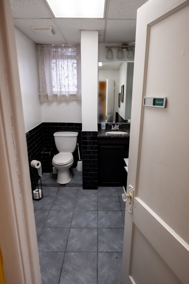 1441 W 103rd Street Property Photo 26