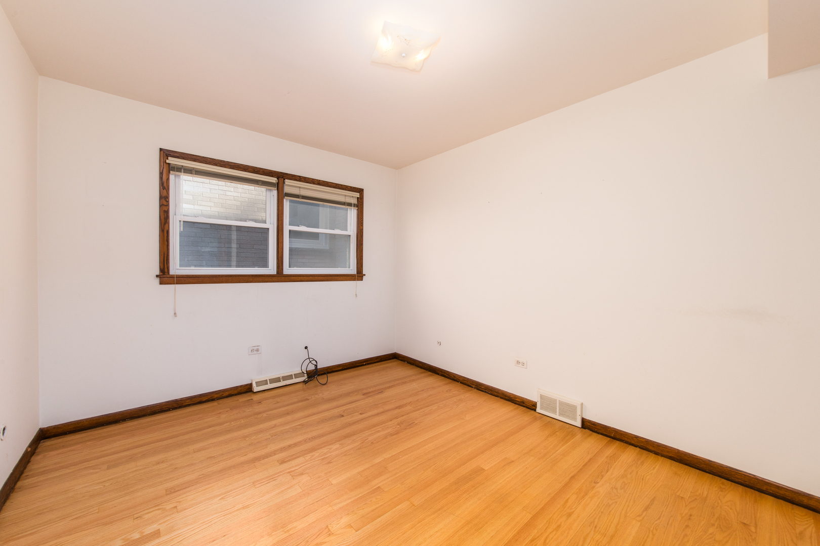 1316 N Northwest Highway Property Photo 11