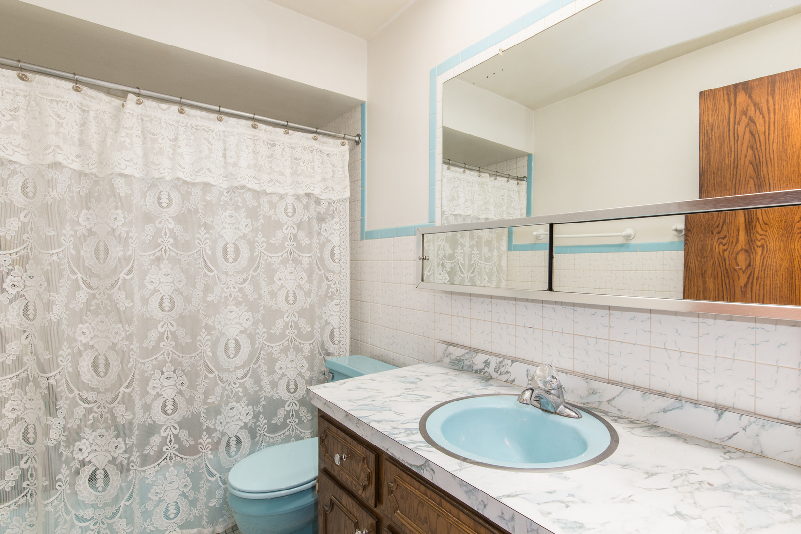 1316 N Northwest Highway Property Photo 24