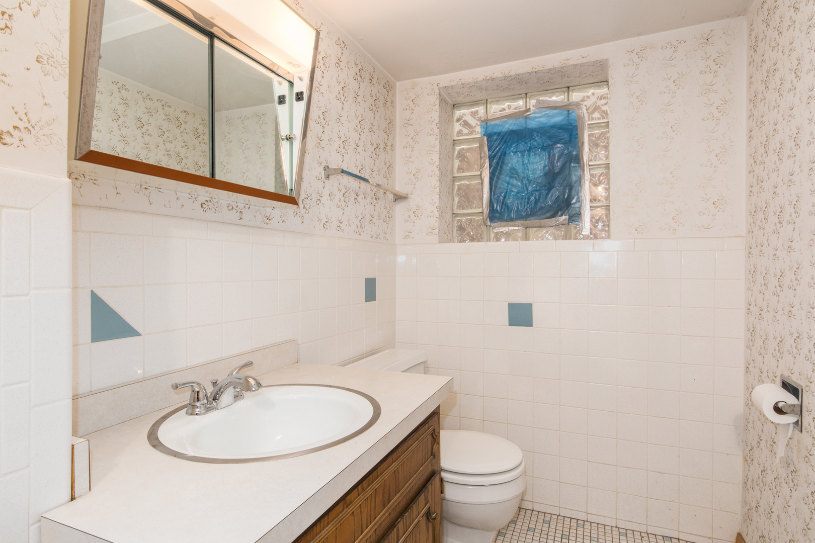 1316 N Northwest Highway Property Photo 31