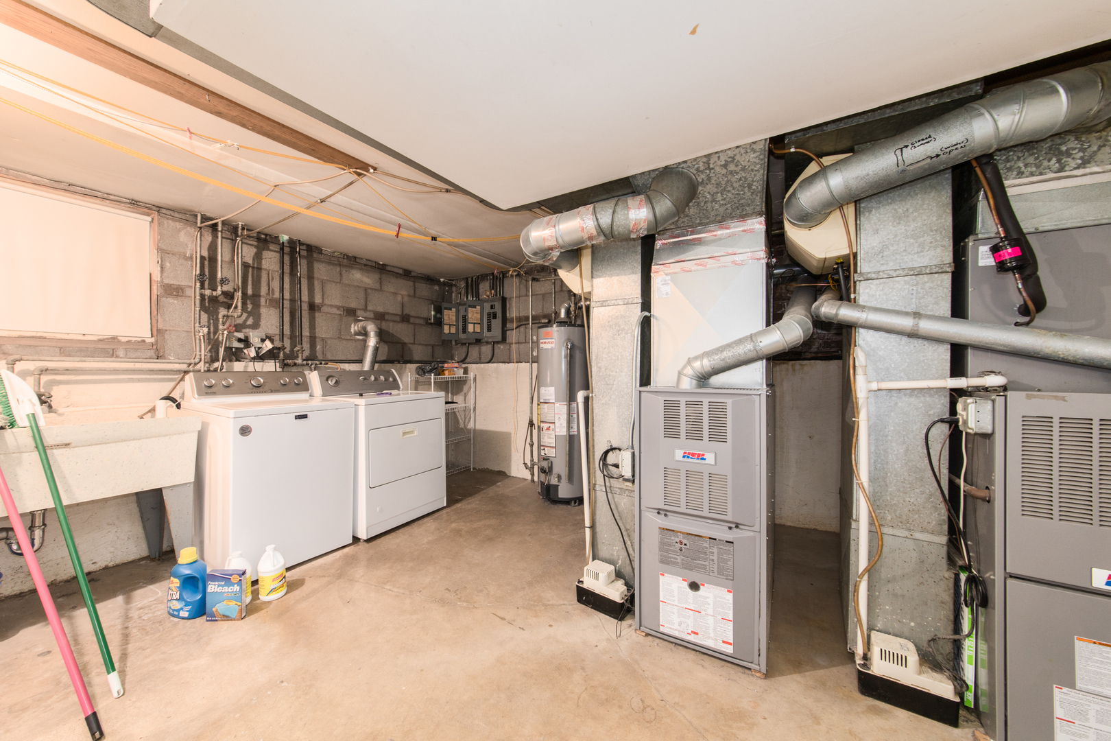 1316 N Northwest Highway Property Photo 32