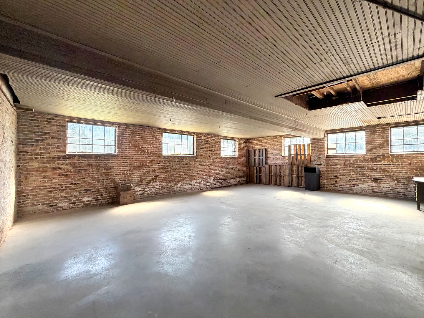 515 E Stephenson Street Property Photo 2