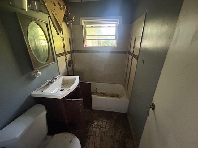 246 Arrowhead Street Property Photo 5