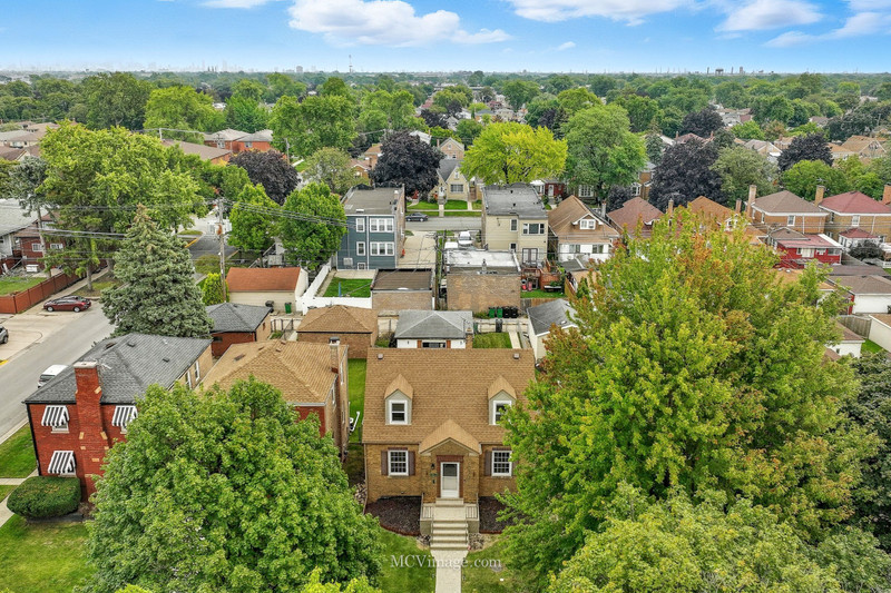 3507 Elmwood Avenue Property Photo 1
