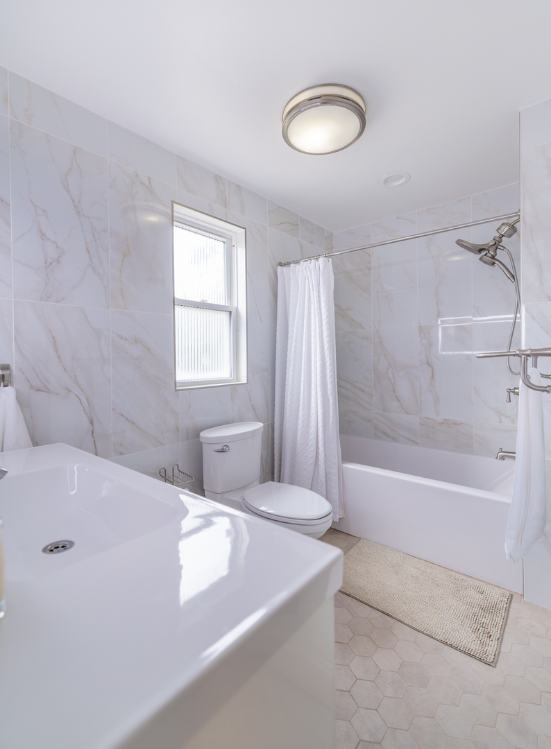 8708 Central Avenue Property Photo 28