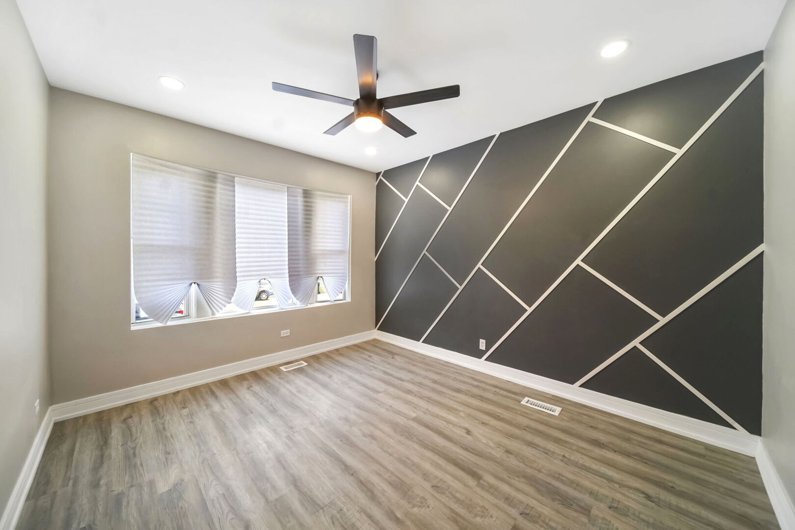 7628 S Eggleston Avenue Property Photo 6