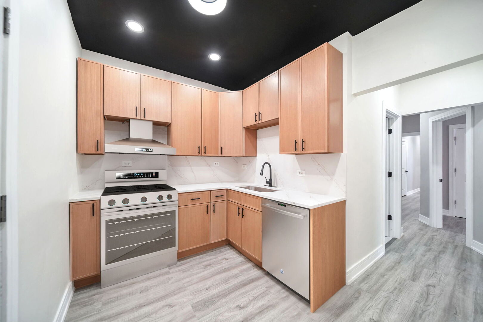 7628 S Eggleston Avenue Property Photo 9