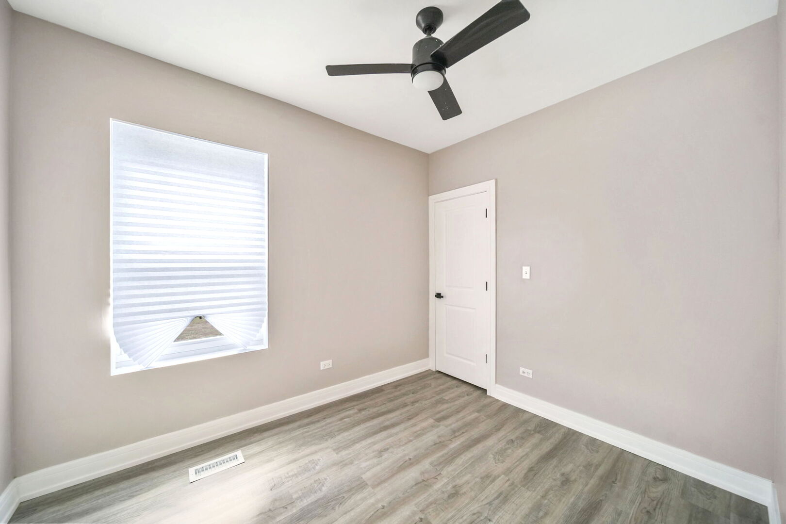 7628 S Eggleston Avenue Property Photo 11