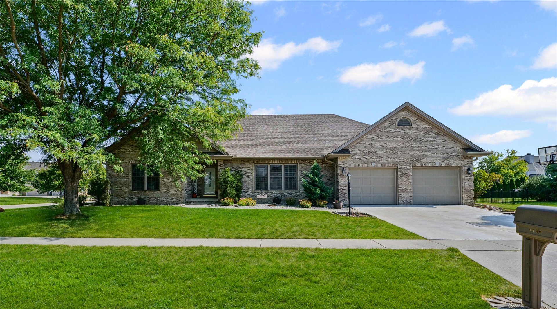 2604 Muirfield Place Property Photo 1