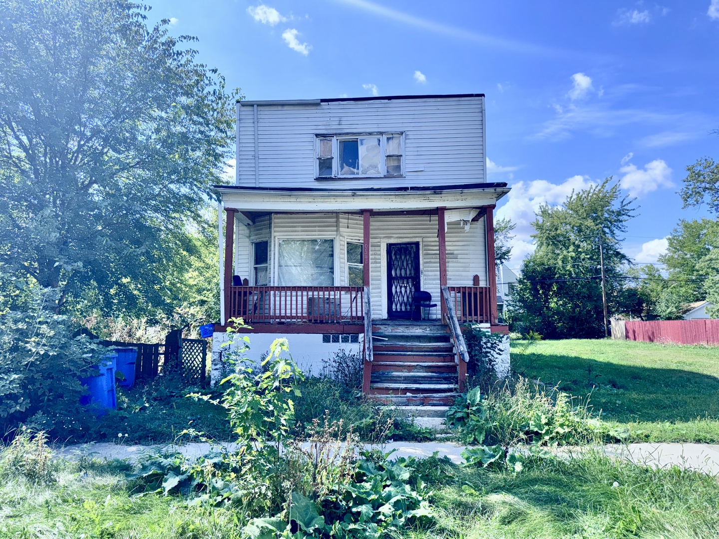 10540 S Lafayette Avenue Property Photo 1