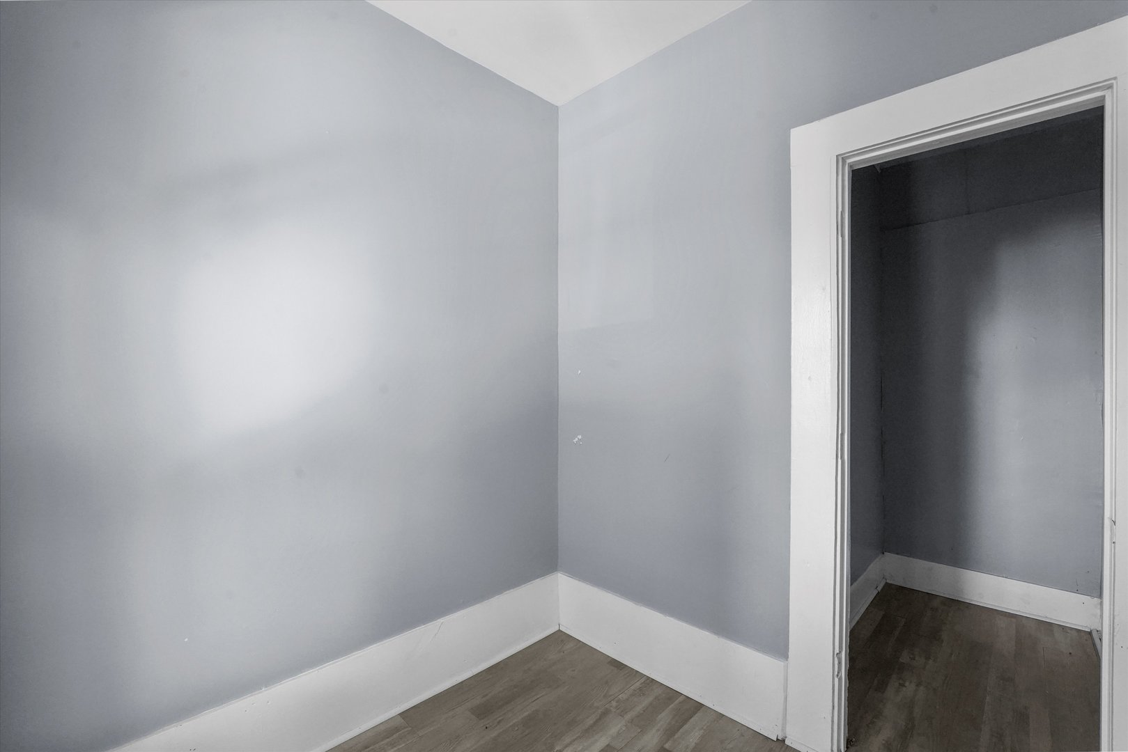 1513 S Komensky Avenue Property Photo 8