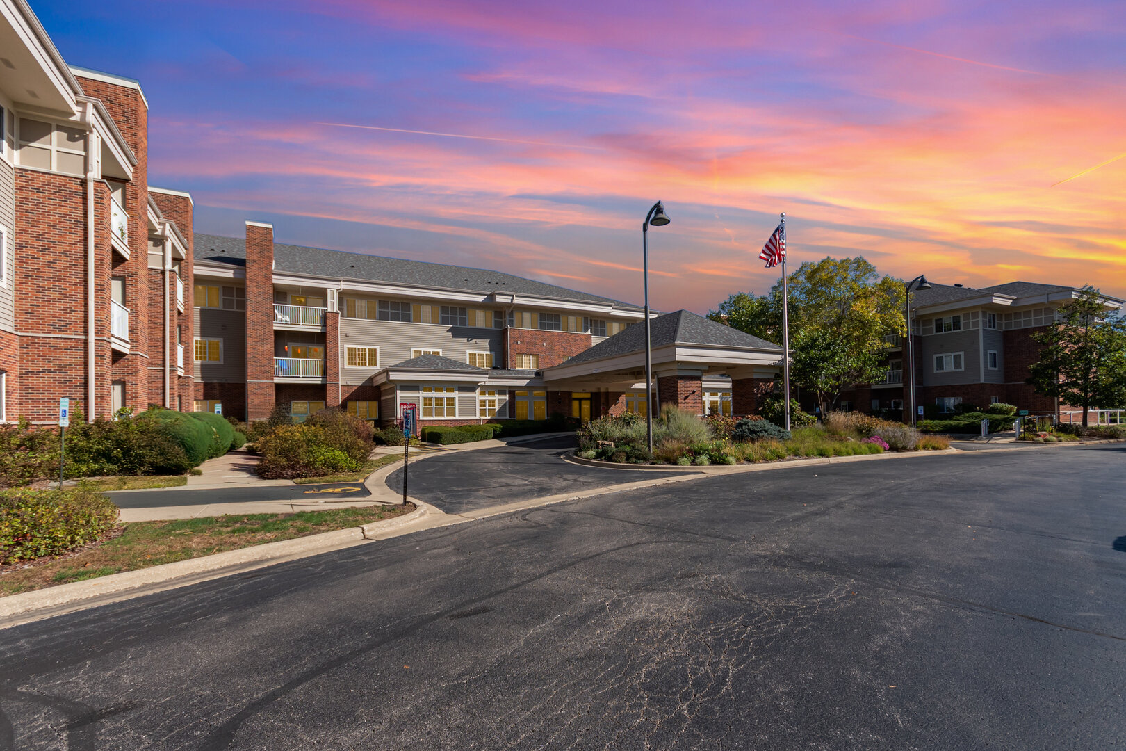 801 N Mclean Boulevard 220 Property Photo 1