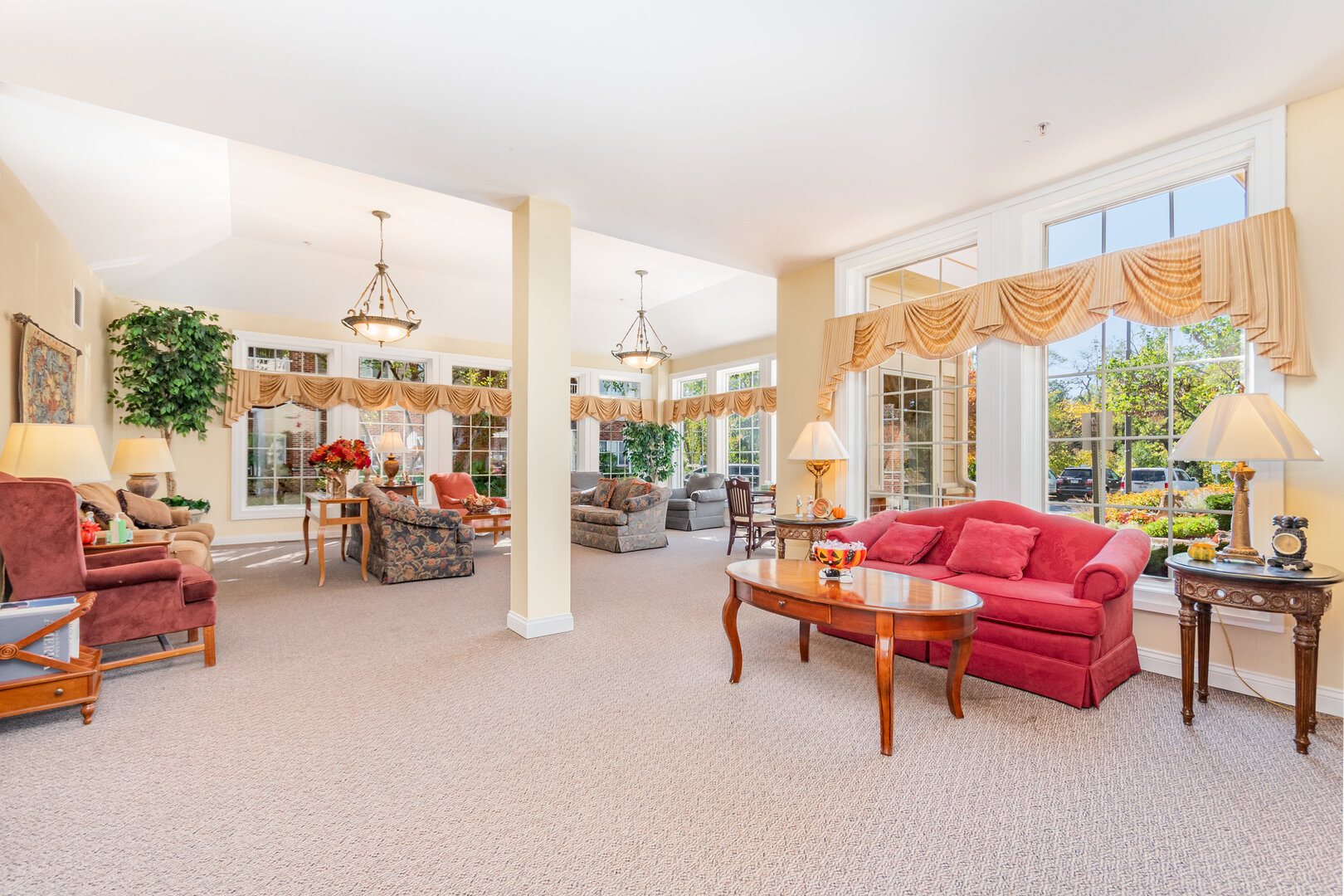 801 N Mclean Boulevard 220 Property Photo 4